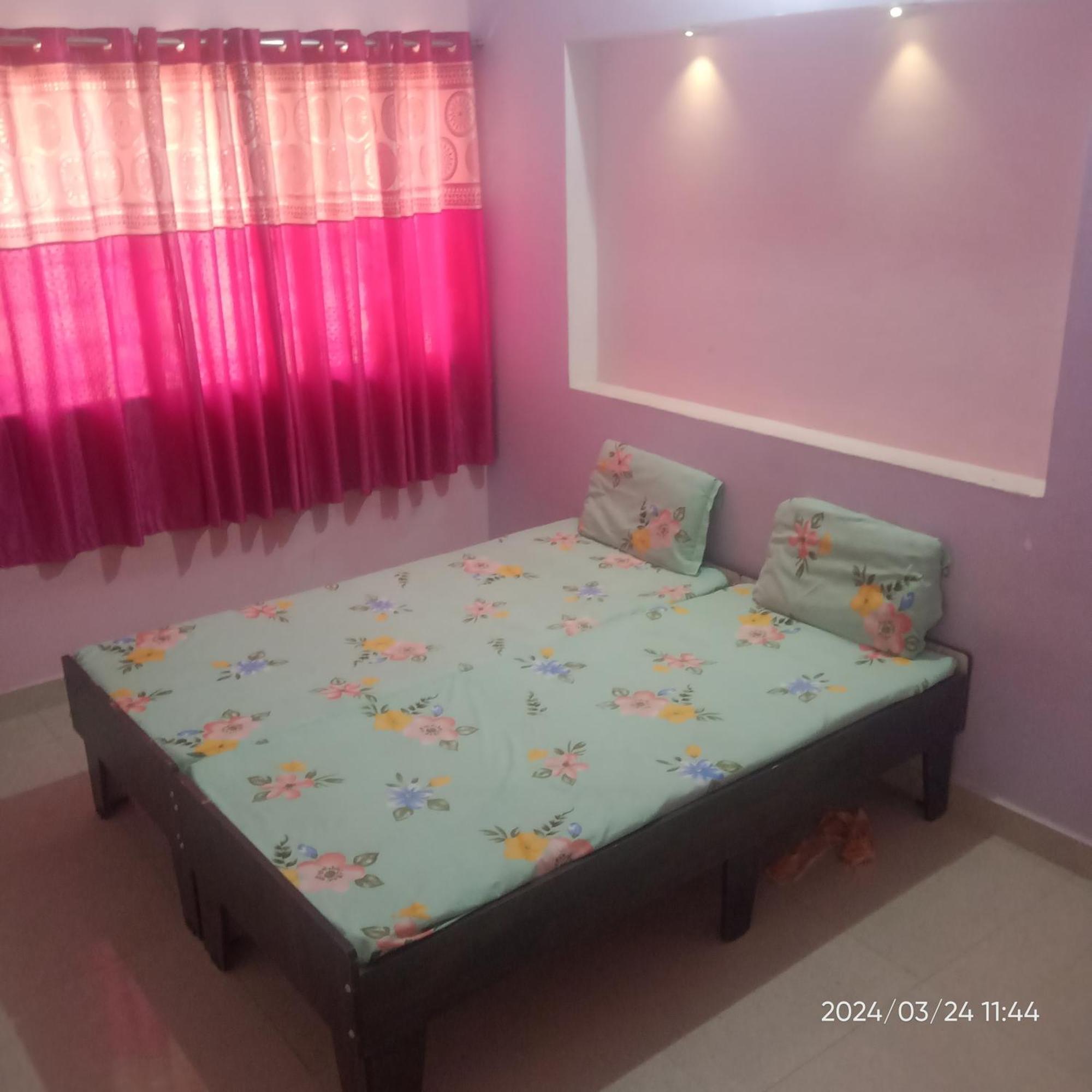 Dwarka Home Stay 2 Only Family Oda fotoğraf